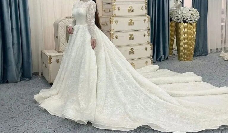 نگهداری از لباس عروس و نامزدی