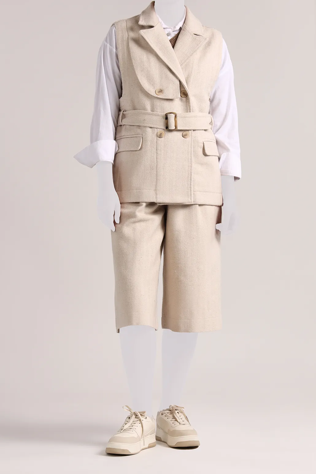 استایل مینیمال زنانه در زمستان؛ سادگی در عین شیک بودن استایل زنانه سارک