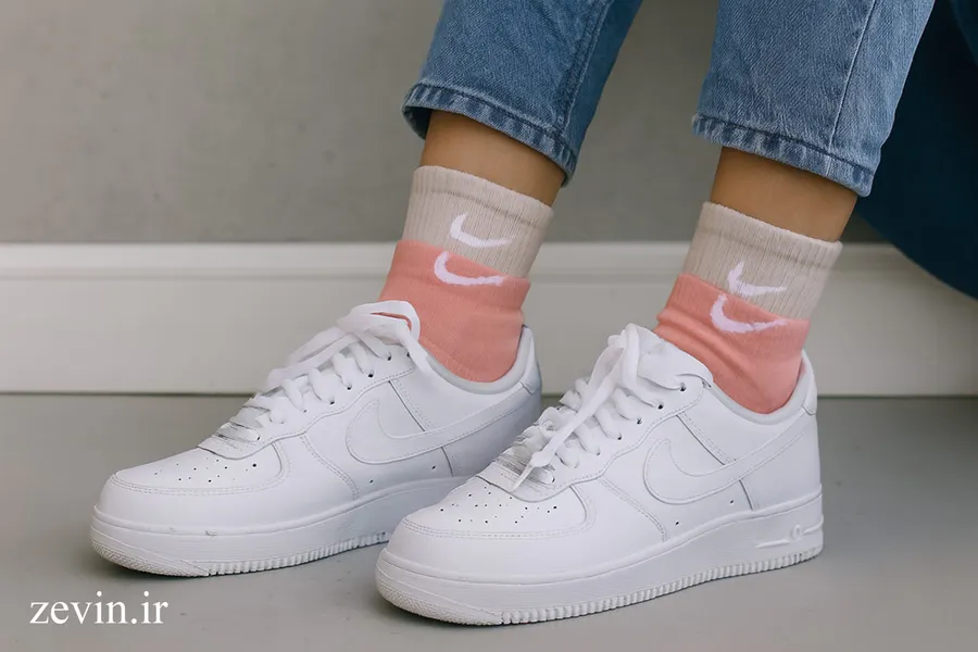 چطور جوراب زنانه مناسب هر کفش را انتخاب کنیم؟ خرید جوراب اسپرت زنانه