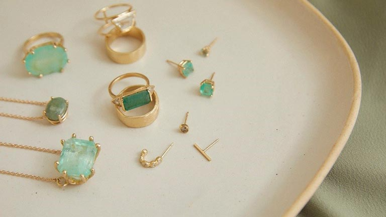 ترند مد و زیورآلات: چطور جواهرات، استایل شما را به‌روز کنن