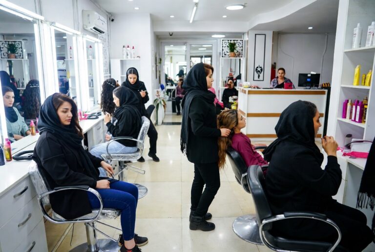 نکاتی برای انتخاب بهترین سالن زیبایی در کرج