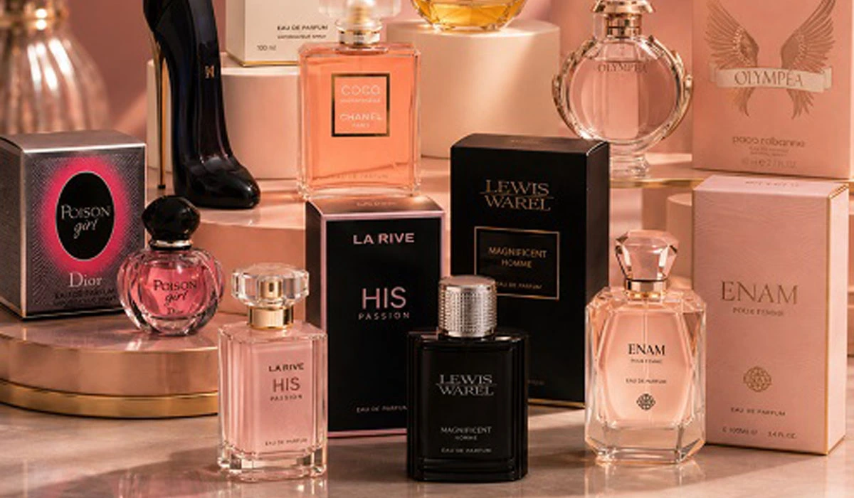 راهنمای جامع بهترین عطر تابستانی مردانه و زنانه [1405]؛ خنک، ماندگار و جذاب
