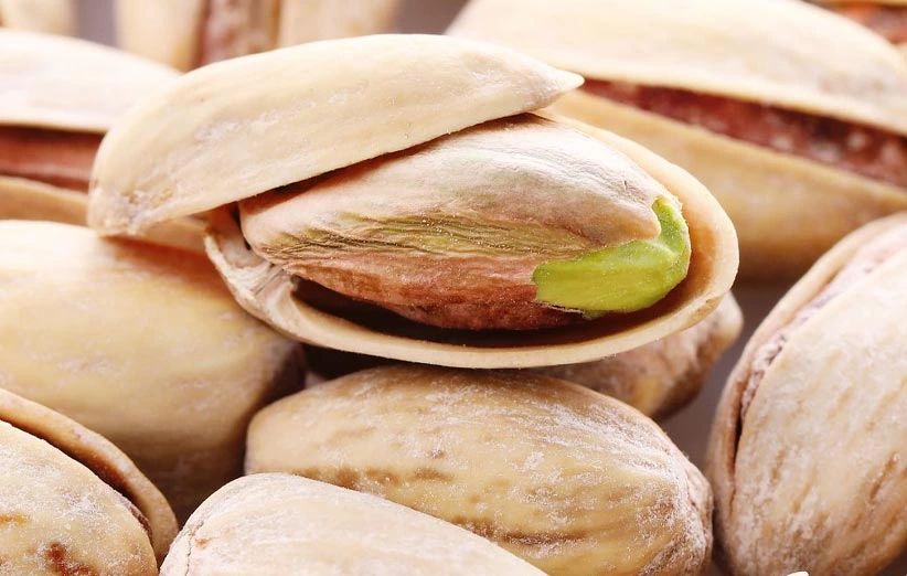 پسته در آشپزی و شیرینی پزی؛ از سفره هفتسین تا دسرهای مدرن پسته در آشپزی و شیرینی پزی
